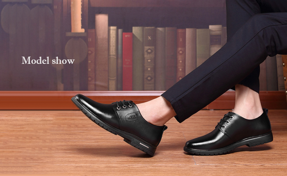 Men's Business Casual Leather Shoes model show